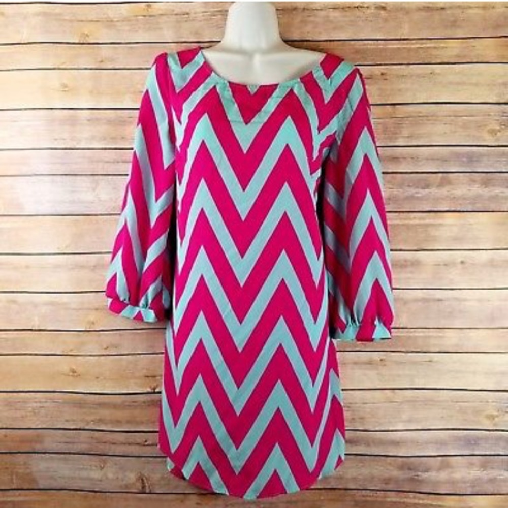 BOUTIQUE Chevron Pink and blue shift dress size s